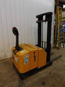 lot 13 image: 2011 Big Joe Electric Walkie Stacker
