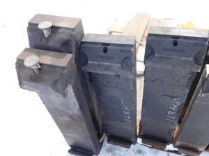 lot 50 image: 2 - Sets of Class III Forklift Forks