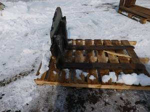 lot 52 image: Rotator Plate with Forks
