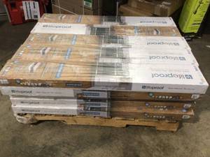 Pallet with 21 boxes Lifeproof  Eagle Plains Oak 14 mm T x 7.56 in. W Waterproof Laminate Wood Flooring (13.29 sq. ft.Case)