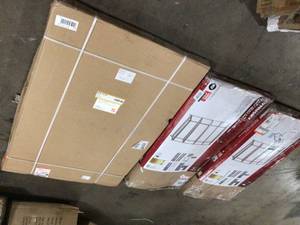 Pallet with assorted Shelves customer returns  review pictures