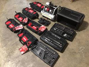 Lot of assorted Husky Tools, and accesories  various models and conditions see pictures