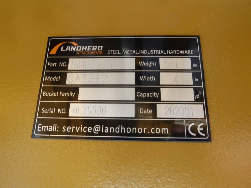 lot 18 image: Landherd Excavator Thumb 312 Cat