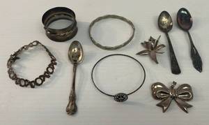 lot 9 image: Misc. Sterling Silver Items 4.2 OZ