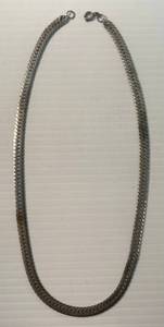 lot 11 image: Unmarked Sterling Silver Necklace