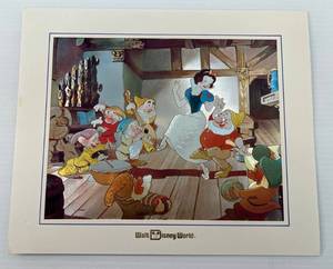 lot 67 image: Vintage Walt Disneys Snow White And The Seven Dwarfs Foil Print