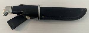 lot 104 image: Buck Knife