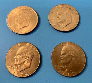 lot 150 image: Four Eisenhower Dollars 1971D, 1974D,1978D, 1776-1976 D Bicentennial