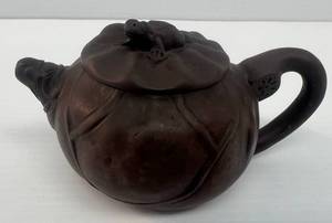 lot 214 image: Vintage Chinese Yixing Clay Teapot Carving Frog On A Lily Pad