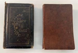 lot 250 image: Two Antique Miniature Bibles 1 German 1895 1 German 1900s