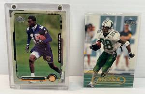 lot 274 image: Two Vintage Randy Moos Rookie Cards 1998 Upper Deck And 1998 Fleer In Protective Sleeves