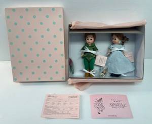 lot 279 image: Vintage Madame Alexander Doll Peter Pan And Wendy NIB