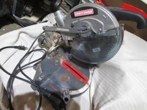 lot 6 image: Craftsman 8 14 Miter Saw...