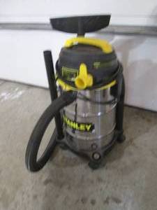 lot 10 image: Stainless steel Stanley Canister Sh...