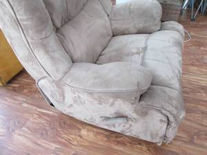 lot 41 image: Light Brown Microfiber RockerRecli...