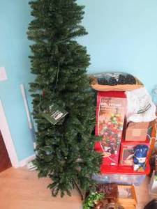 lot 73 image: 6 Artificial thin Christmas tree, ...