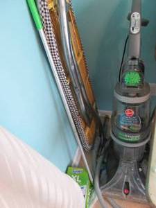 lot 75 image: Hoover Max Extract Carpet Cleaner, ...