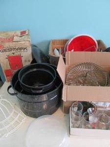 lot 76 image: Vintage Westmark 30-cup automatic c...