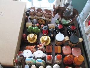 lot 85 image: Lot 3 of a Large collection of Vint...