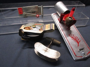 lot 29 image: Vintage Kitchenwares