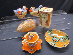 lot 41 image: Japan Ceramics