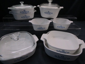 lot 64 image: Corning Blue Cornflower Cookware
