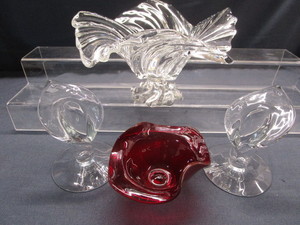 lot 91 image: Console Bowl, Candle Holders