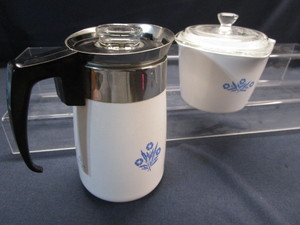 lot 96 image: Corning Blue Cornflower Coffee Pot
