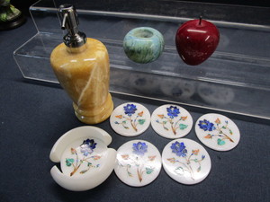 lot 127 image: Marble Dispenser, Coasters