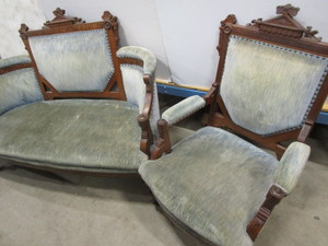 lot 133 image: Parlor Furniture