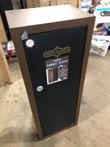 SURELOCK  Combat 14-Gun Cabinet  Customer Returns See Pictures