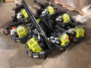 Lot of Assorted Ryobi Power Leaf Blowers Various Conditions  Customer Returns See Pictures