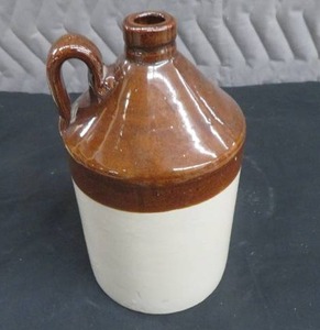 lot 7 image: ANTIQUE WESTERN STONEWARE CROCK