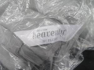 lot 103 image: 8 FLIGHT BLANKETS