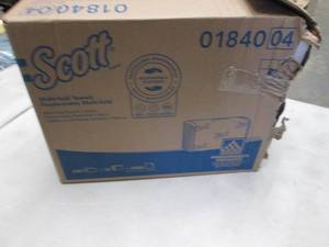 Scott Essential Multifold Paper Tow...