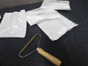 5 Lint Removers...