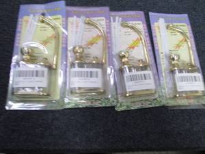 4 Filtered Water Smoking Pipes...