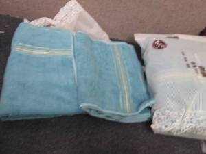 2- 3pc Towel Sets...