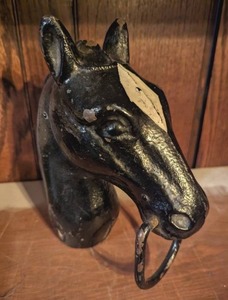 lot 11 image: Metal Horse Head Hitching Post