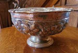 lot 168 image: Silver Plated Champagne Bucket