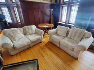lot 173 image: Hillcraft Love Seats