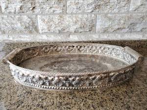 lot 110 image: Large Silver Plated Serving Tray