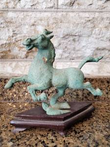 lot 132 image: Cast Iron Flying Horse Of Gansu Statue