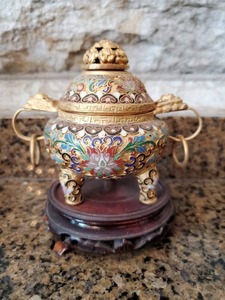 lot 136 image: Enameled Metal Lidded Incense Burner