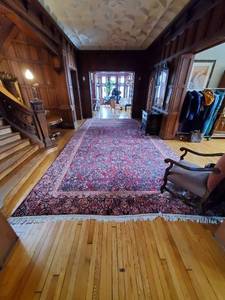 lot 10 image: Large Area Rug