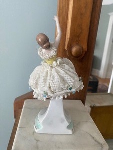 lot 209 image: Porcelain Dancer Figurine