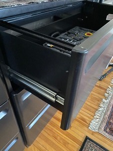 lot 218 image: Black Office Filing Cabinet