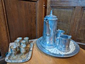 lot 95 image: Serving Set W Chalices