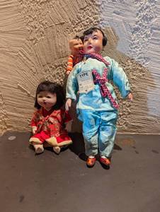lot 424 image: Heritage Dolls  3