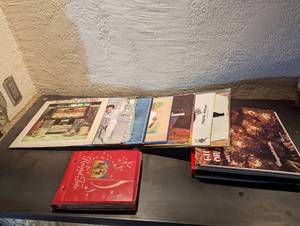 lot 430 image: Vinyl Records